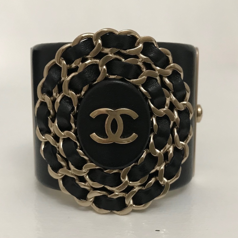 CHANEL leather chain cuff Bracelet